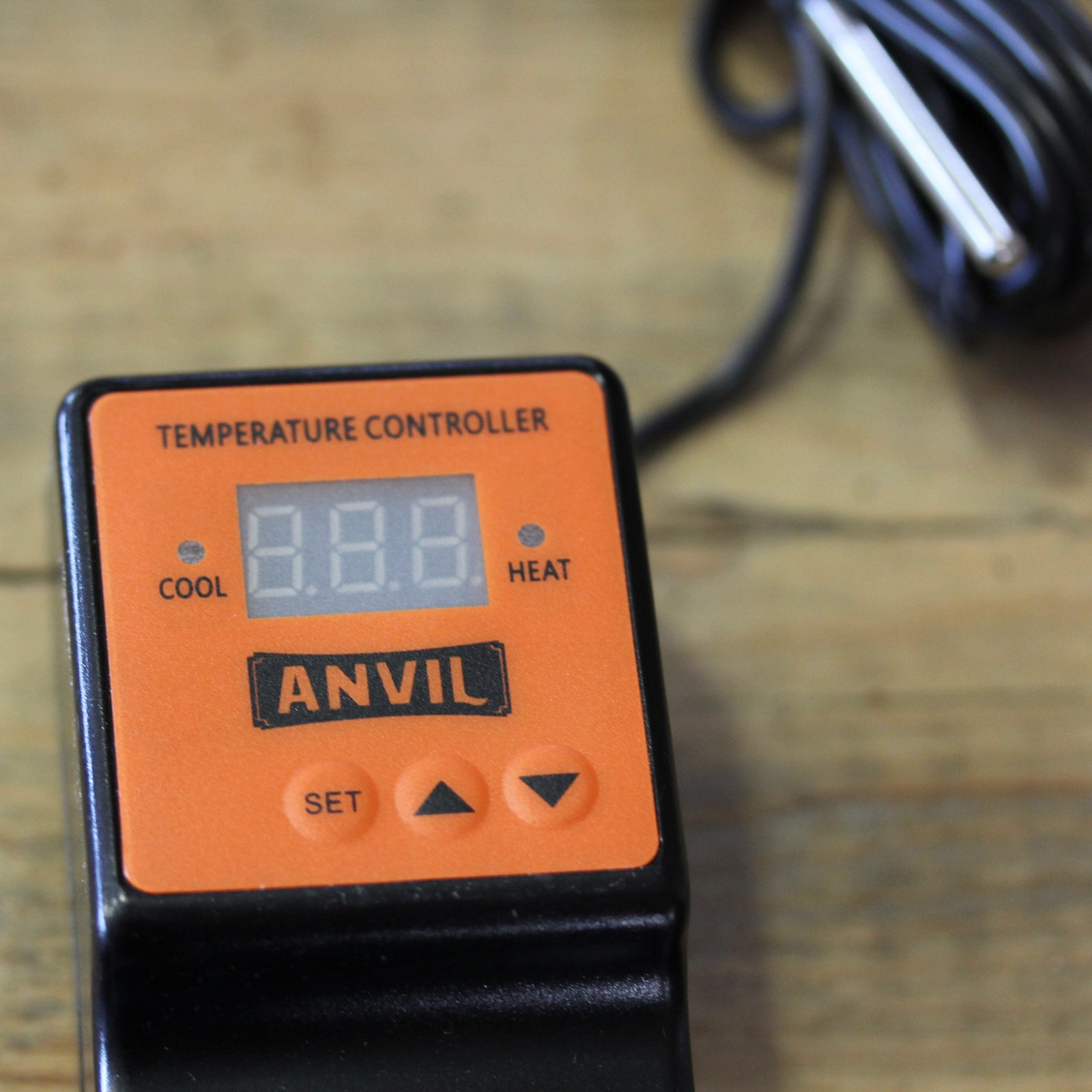 Anvil Temperature Controller