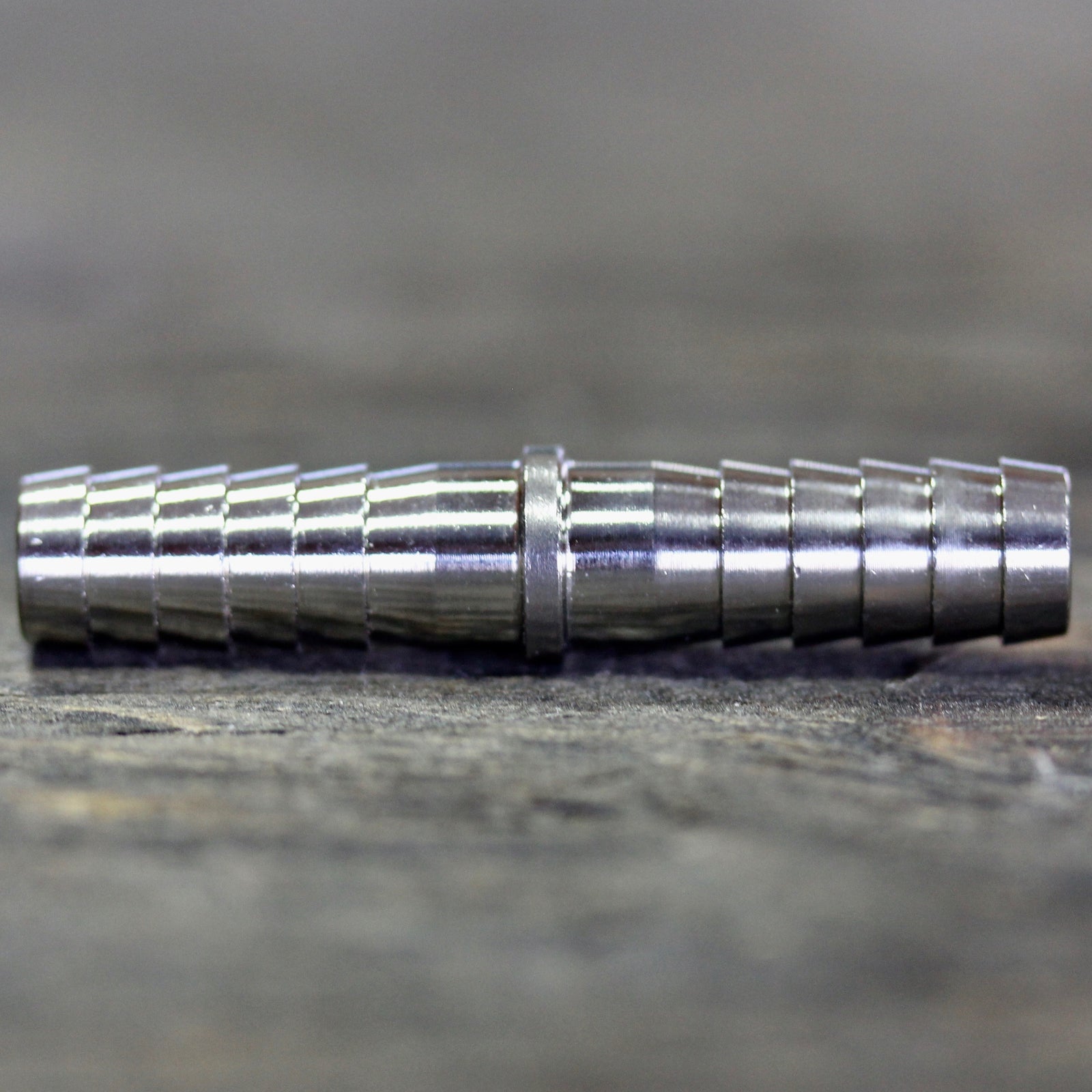 Barbed Splicer - 1/4" x 1/4"