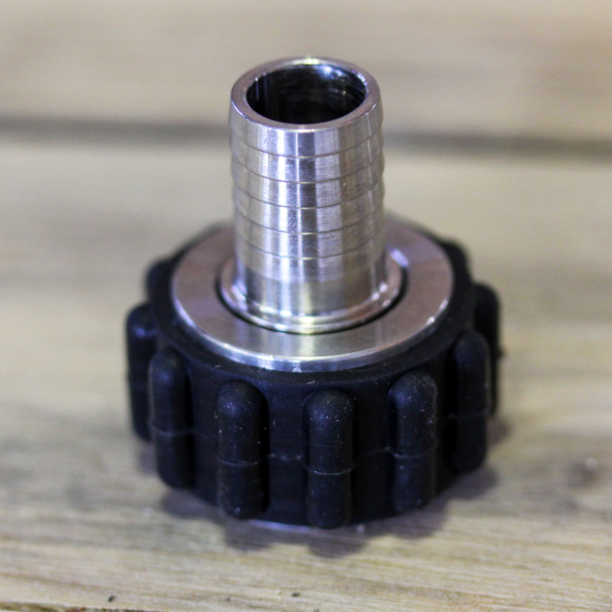 Quick Connector - 1/2" Female NPT x 1/2" OD Barb