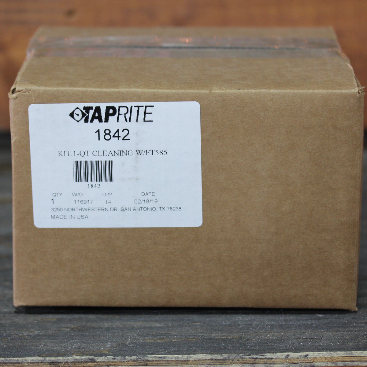 Cleaning Kit with Pump